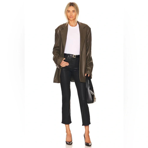 Good American | Good Straight Coated in Black. GS001T. 6 / 28 . 26.5” inseam - Picture 16 of 16